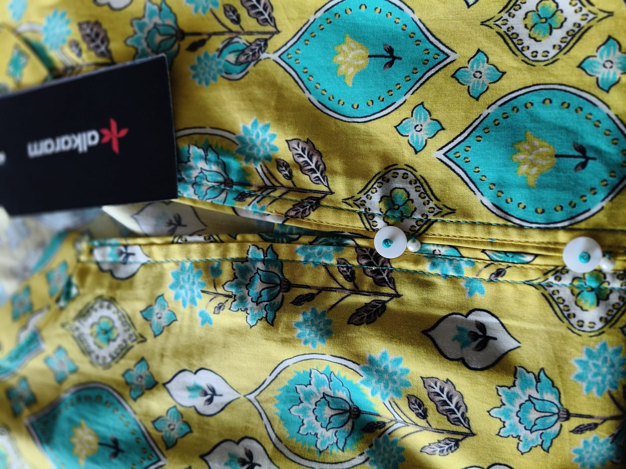 Zest Bloom – Alkaram Luxe Yellow Ensemble - Image 3