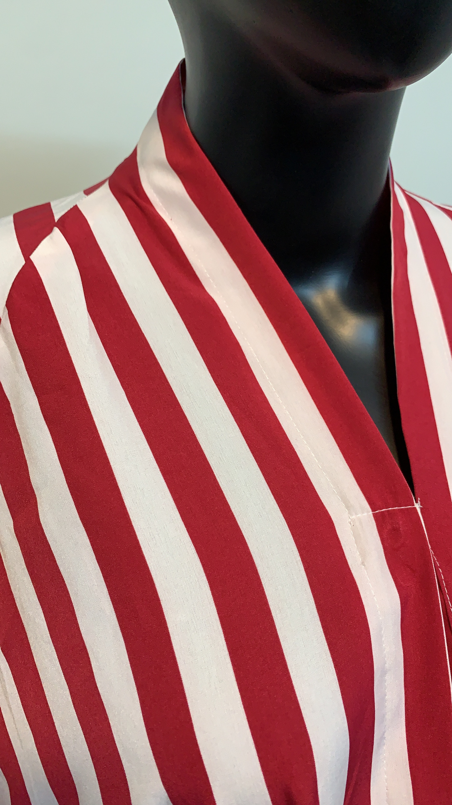 Crimson Stripes – Bold Vertical Abaya - Image 3