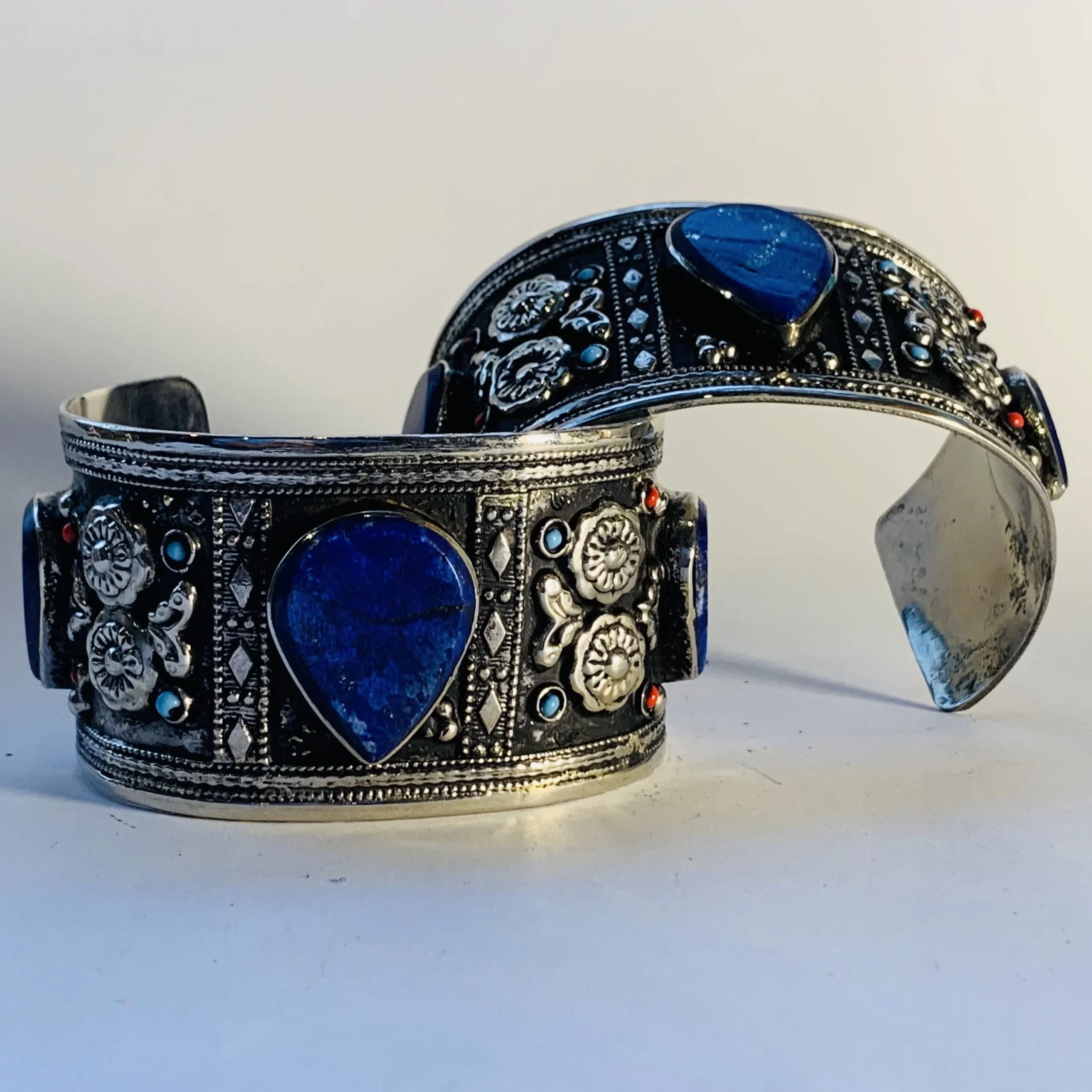 Tribal Lapis Cuff Bracelet - Image 4