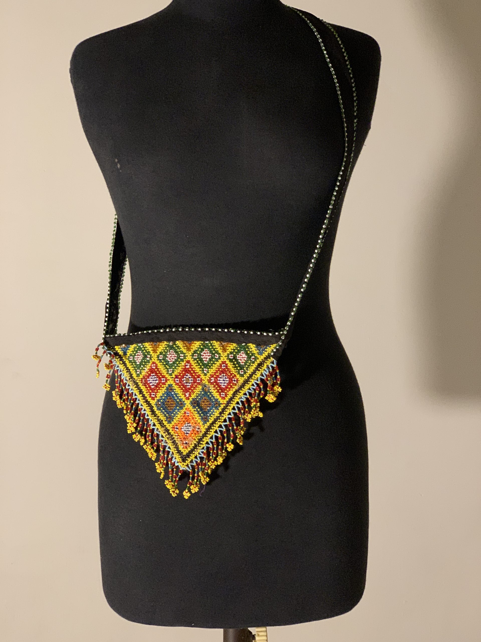 Afghan Diamond Prism Beaded Purse - Image 2