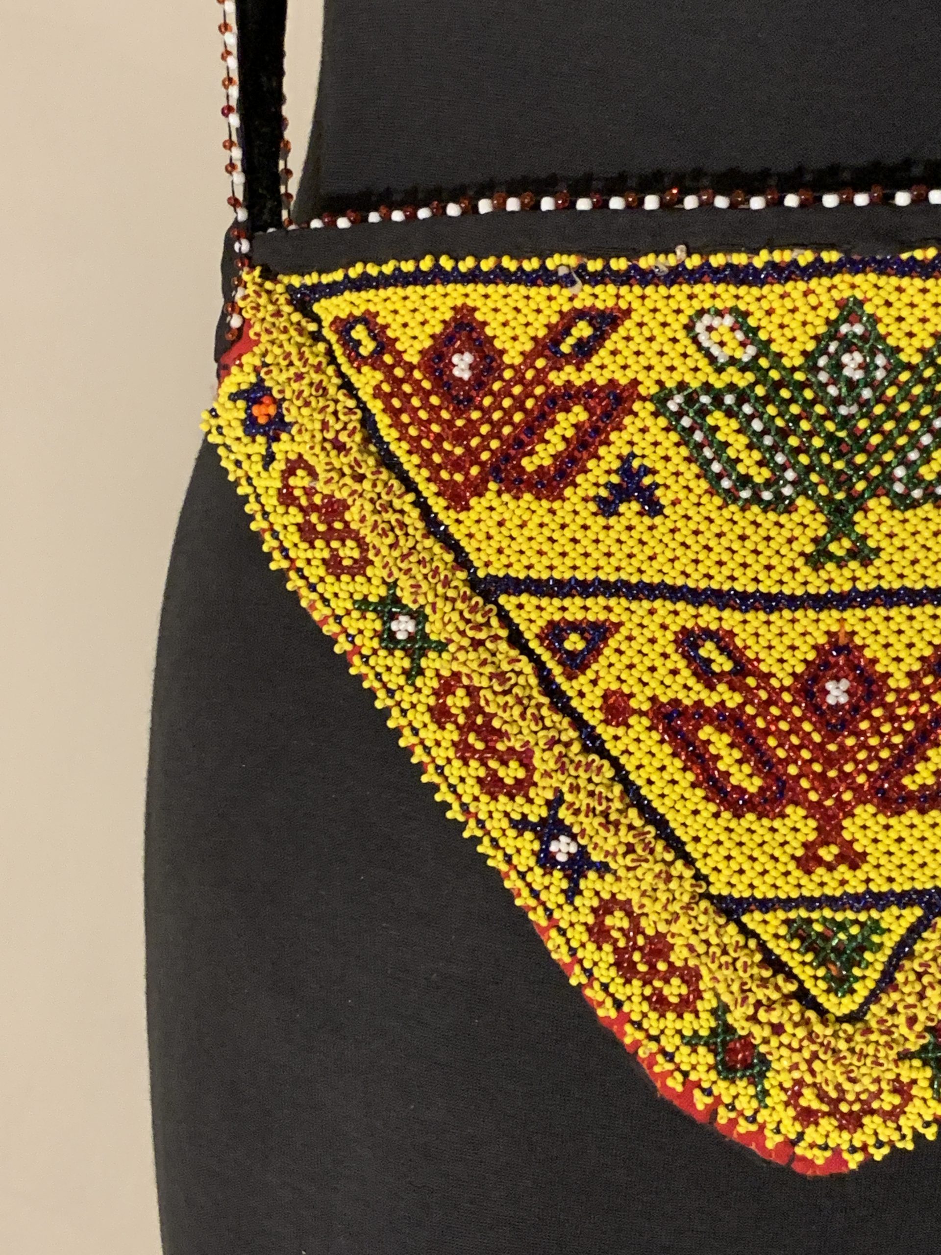 Afghan Ember Bloom II Beaded Purse - Image 4
