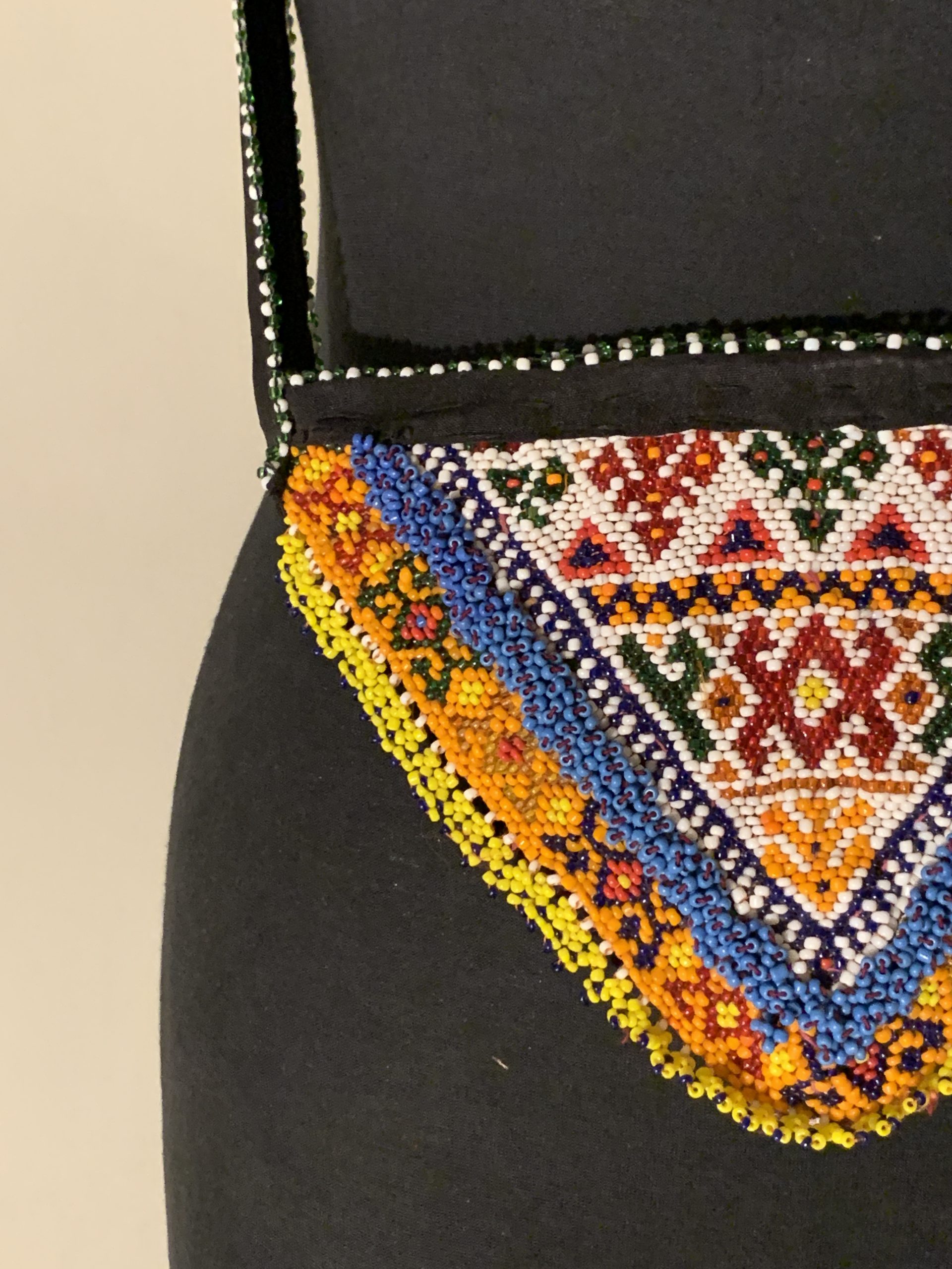 Tribal Echo Afghan Beaded Purse - Image 4