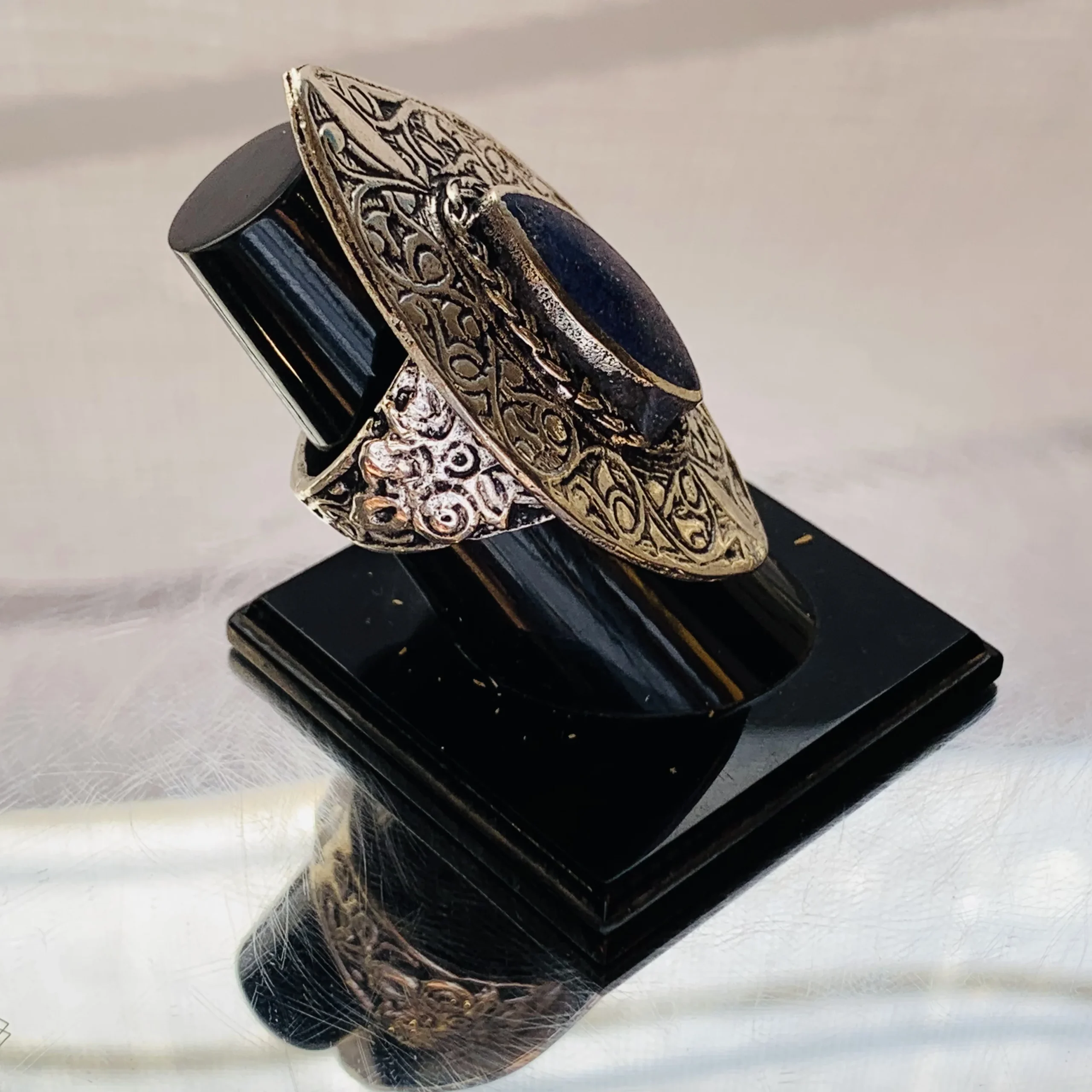 Elongated Floral Afghan Lapis Ring - Image 3